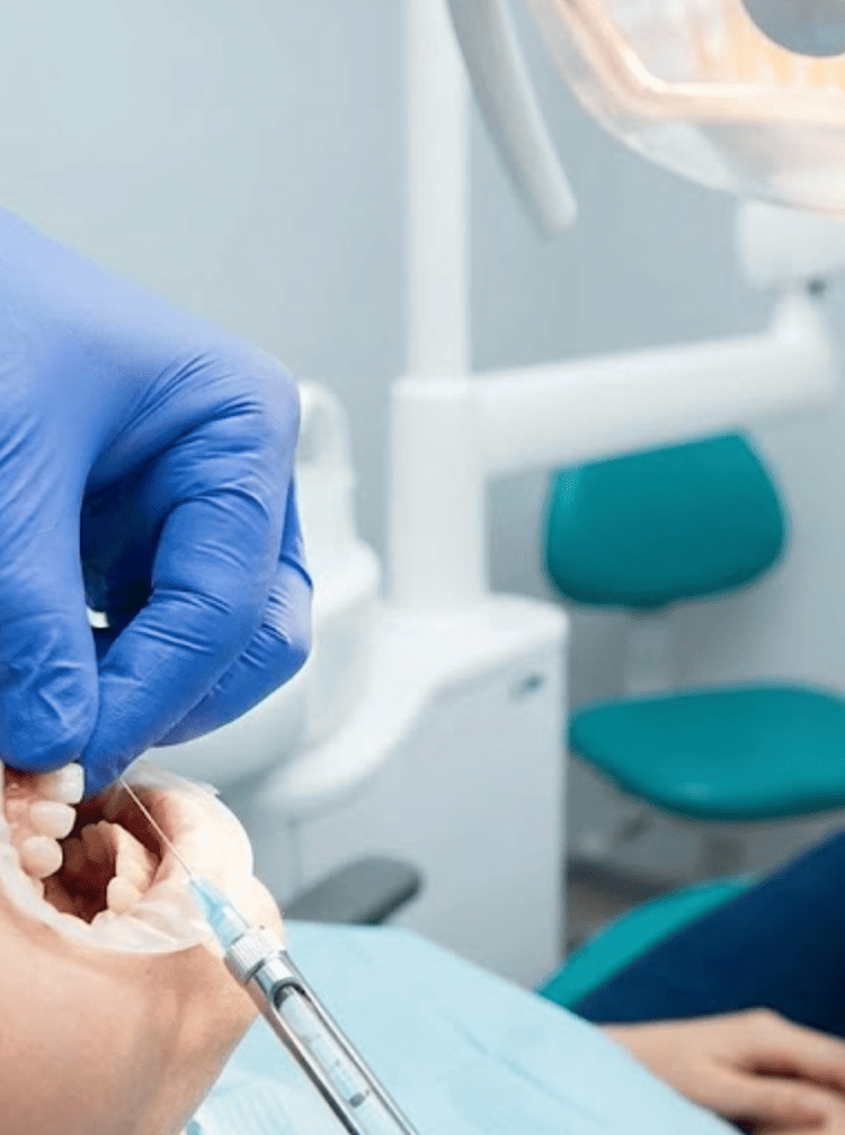 Cómo actúa el ácido hialurónico para regenerar las encías