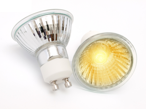 comercio edificio mínimo ▷ Luces halógenas: ¿valen la pena estas bombillas?